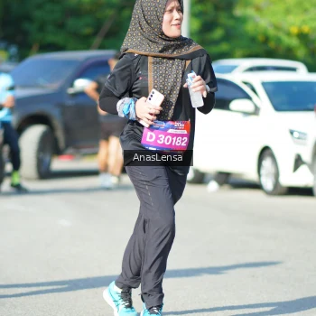 Runner Photo 3985030