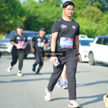 Runner Photo 3985064