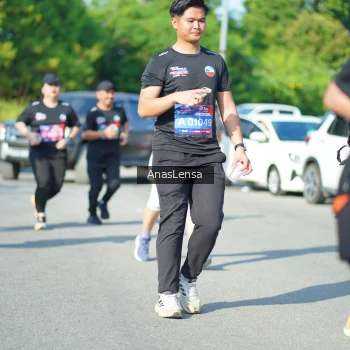 Runner Photo 3985072