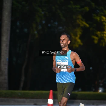 Runner Photo 3985086