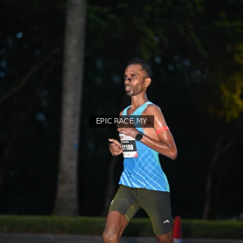Runner Photo 3985091