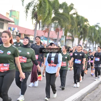 Runner Photo 3985128