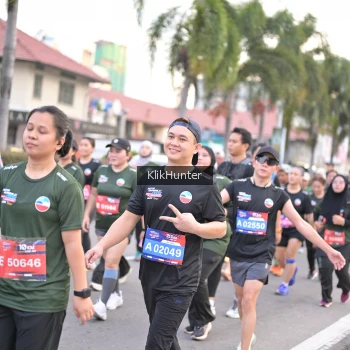 Runner Photo 3985137