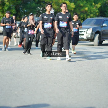 Runner Photo 3985191