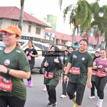 Runner Photo 3985201