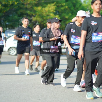 Runner Photo 3985207