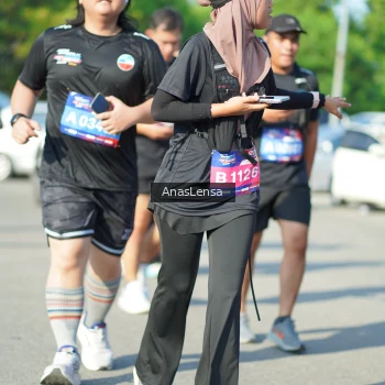 Runner Photo 3985213