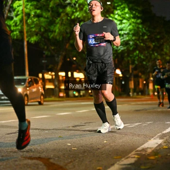 Runner Photo 3985227