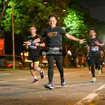 Runner Photo 3985248