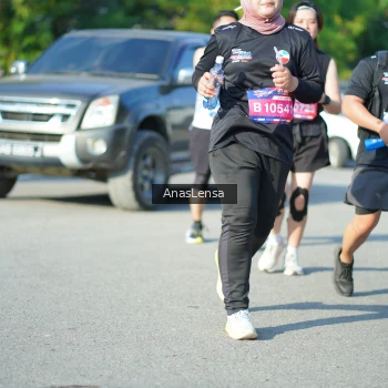 Runner Photo 3985308