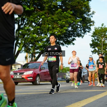 Runner Photo 3985354