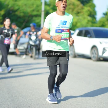 Runner Photo 3985369