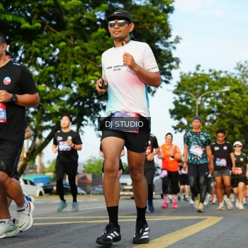 Runner Photo 3985403