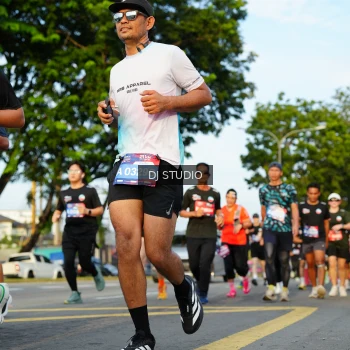 Runner Photo 3985411