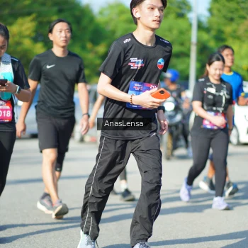 Runner Photo 3985448