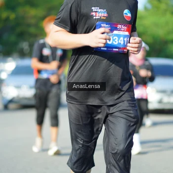 Runner Photo 3985463