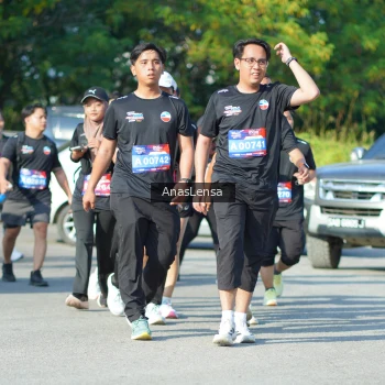 Runner Photo 3985478