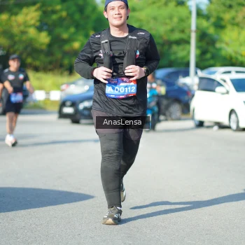 Runner Photo 3985530