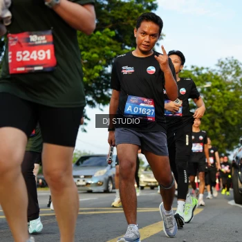 Runner Photo 3985537