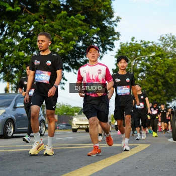 Runner Photo 3985569