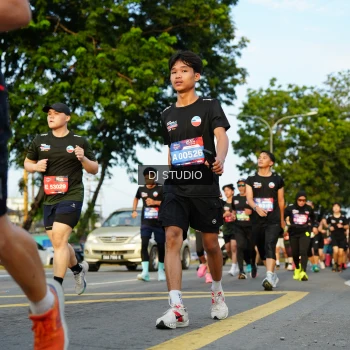 Runner Photo 3985606