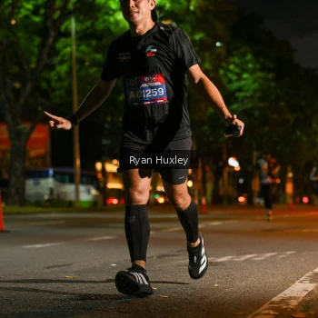 Runner Photo 3985607