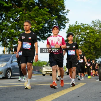Runner Photo 3985621