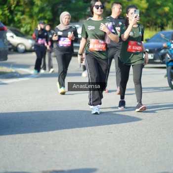 Runner Photo 3985623