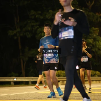 Runner Photo 3985631