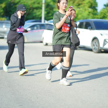 Runner Photo 3985653