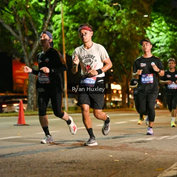 Runner Photo 3985656