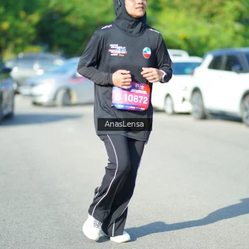 Runner Photo 3985665