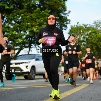 Runner Photo 3985699