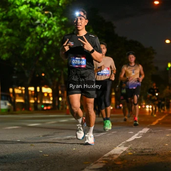 Runner Photo 3985713