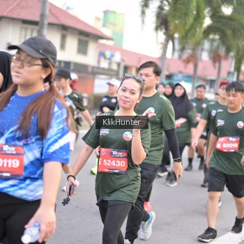 Runner Photo 3985734