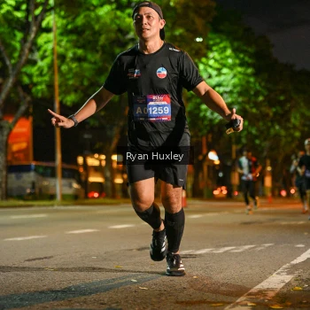 Runner Photo 3985756