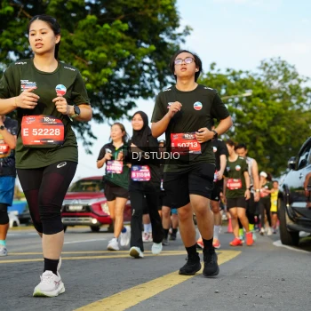 Runner Photo 3985773