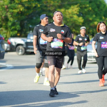 Runner Photo 3985779
