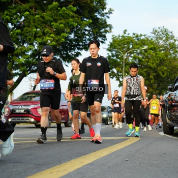 Runner Photo 3985842