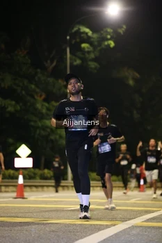 Runner Photo 3985851