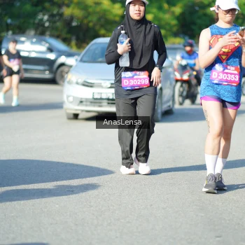 Runner Photo 3985860