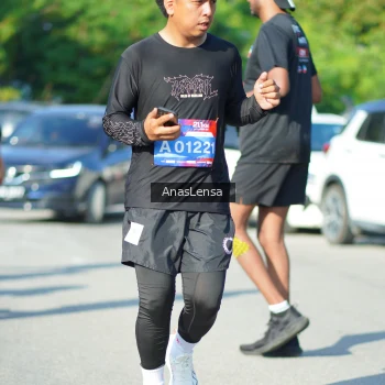 Runner Photo 3985902
