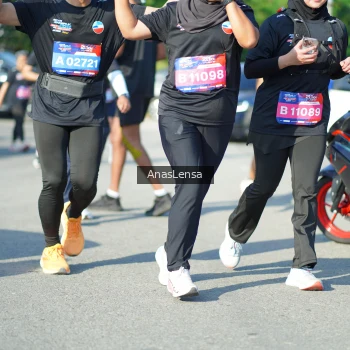 Runner Photo 3985996
