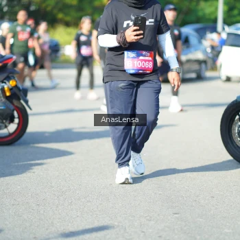 Runner Photo 3985997