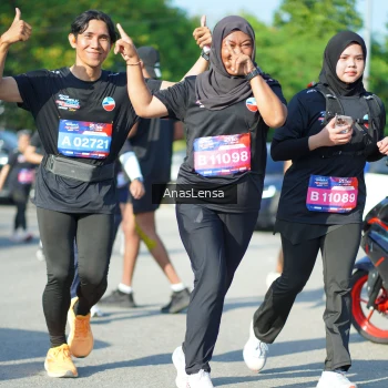 Runner Photo 3985998