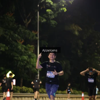 Runner Photo 3986005