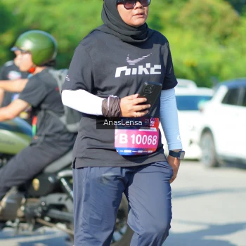 Runner Photo 3986020