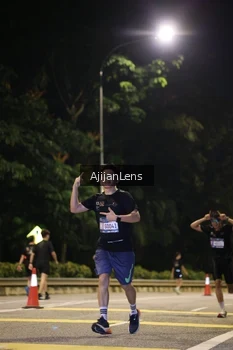 Runner Photo 3986024