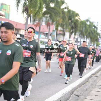 Runner Photo 3986056