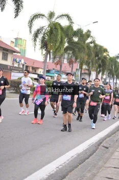 Runner Photo 3986313
